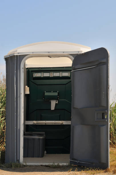 Best Affordable porta potty rental  in Woodstock, IL