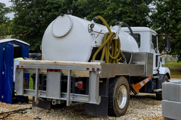 Best Porta potty rental near me  in Woodstock, IL